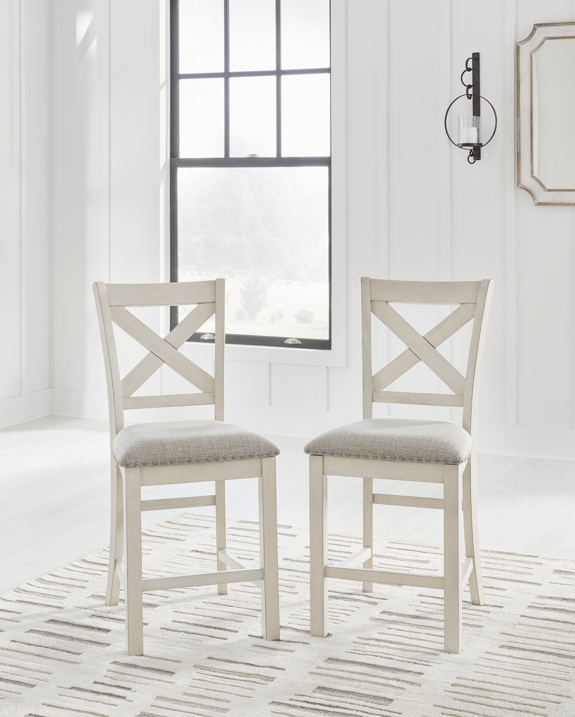 Robbinsdale Dining Collection
